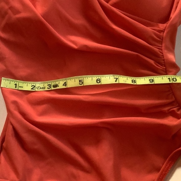 Miraclesuit Razzle Dazzle Siren Red-Orange One-Piece Swimsuit – Size 10 Tall - Picture 9 of 10